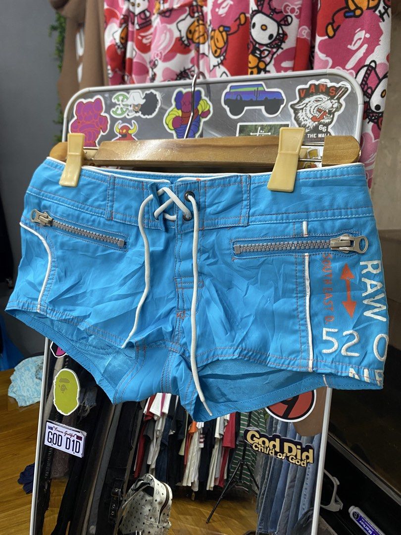 G star raw 2000s swim short (Category: Shorts) located in Manila. Submitted by freshfindresale (Listing ID 1470954552, Image 1). Description: Waist: 28 inch Like new No flaws.