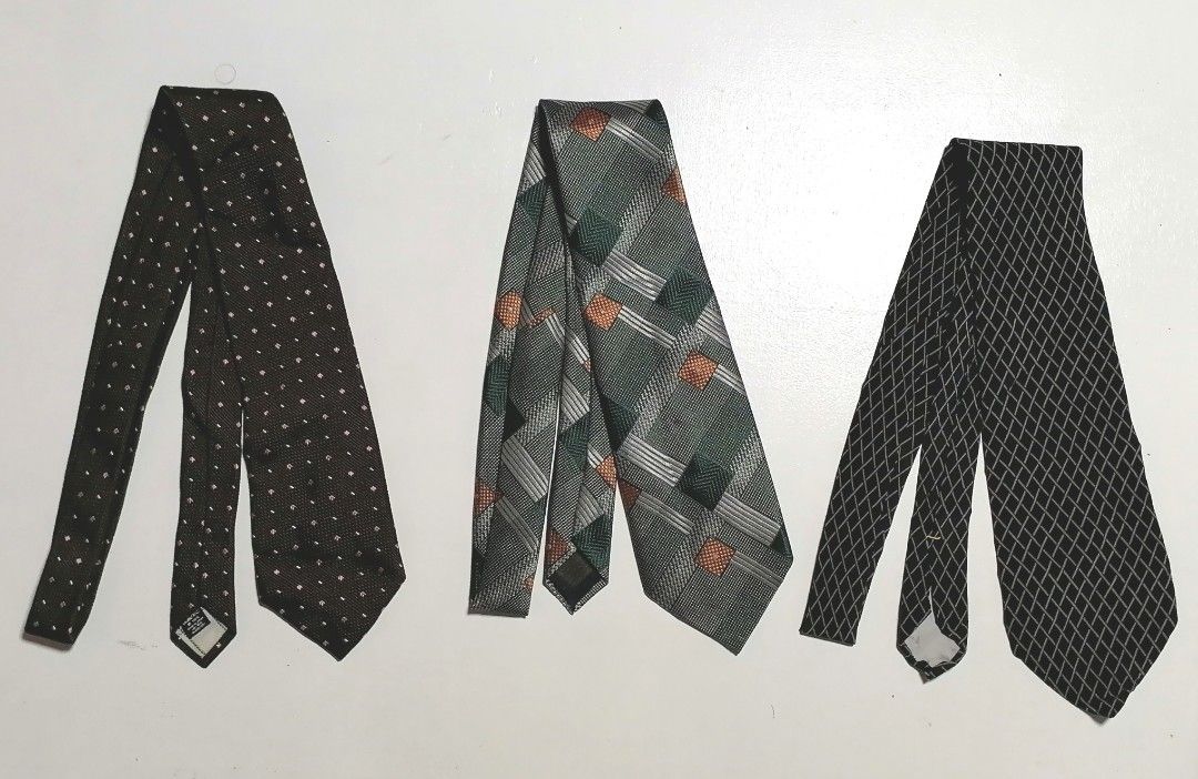 Gainer + Geometric Patchwork Abstract Design + G-MA Japan Neckties (Category: Ties) located in San Mateo. Submitted by arrowscrap_delight (Listing ID 1471021937, Image 1). Description: Gainer + Geometric Patchwork Abstract Design + G-MA Neckties Gainer Verygood Condition Made in Japan 100% Silk Length : 150.5cm (59.25") Width : 9cm (3.5 ") No Issues Need to Iron Geometric Patchwork Abstract Design Verygood Condition No Brand Made in Japan 100% Po