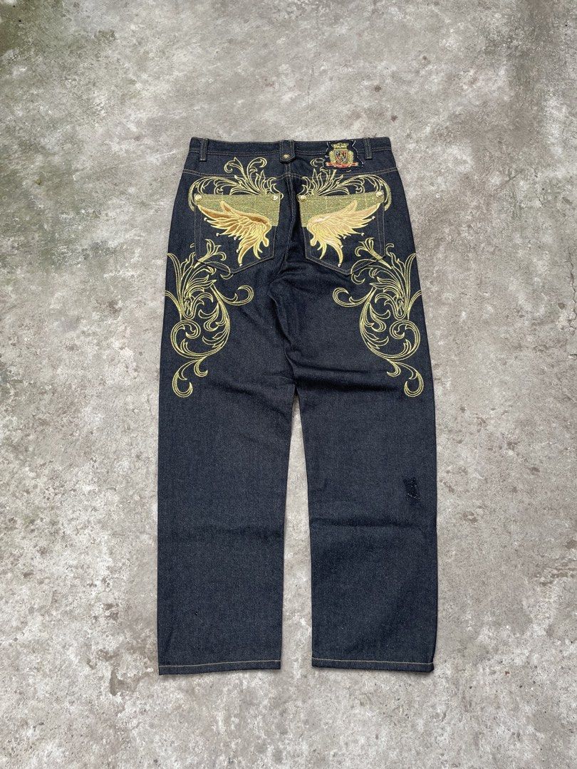 Game Time Wing pants 💛🪽 (Category: Jeans) located in Roxas City. Submitted by patch_archive (Listing ID 1471078679, Image 1). Description: Game Time Wing pants 💛🪽 📏 ACTUAL DIMENSION USING INCHES 👖 WAIST : 36 👖 LENGTH : 45 👖 THIGH : 13.5 👖 HEM : 8.5 👖 FLAWS : Repaired hole 🏷️ PRICE : 4K PHP + SF * MESSAGE ME IF YOU HAVE ANY OTHER QUESTION ABOUT SIZING . 🚚 Local shipping fee ( 70-85 Php) ✈️ International Shipping fee cost “DM” 💳 Mode o