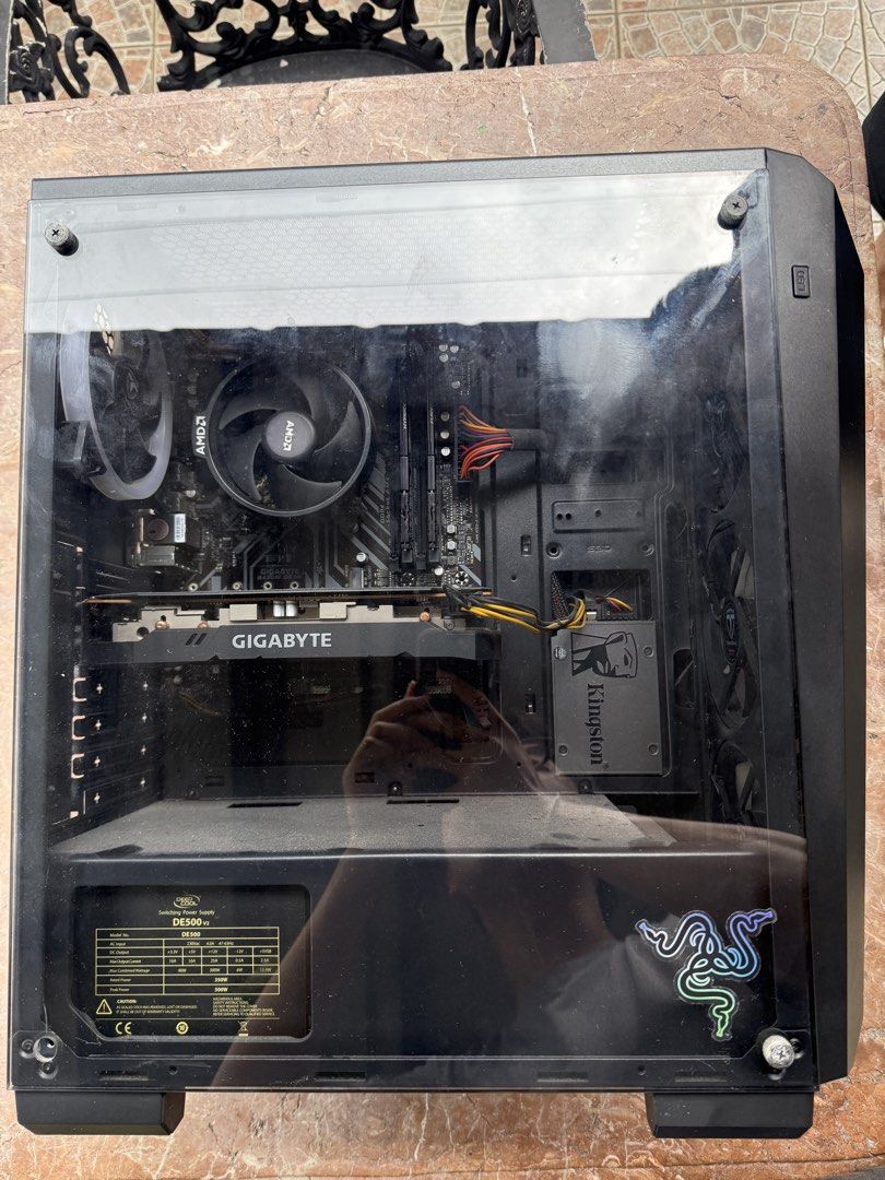 Gaming PC (Category: Desktops) located in Quezon City. Submitted by hans.vdln (Listing ID 1470950648, Image 2). Description: GIGABYTE B450M DS3H AMD RYZEN 5 3400G GIGABYTE AMD RX 5500XT 4GB HYPERX 8X2 DDR4 RAM DEEPCOOL 500W PSU KINGSTON SATA SSD 240GB SEAGATE 1TB HDD WINDOWS 11.