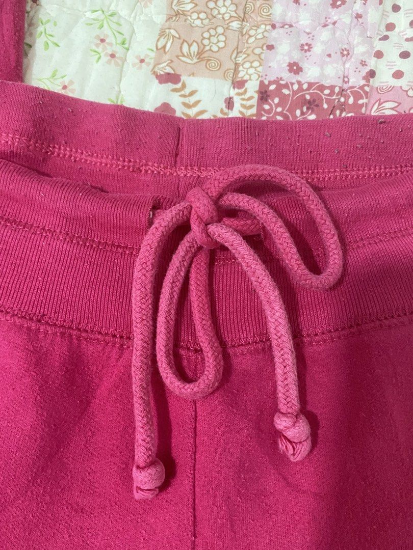 GAP pink joggers pants wideleg (Category: Other Bottoms) located in San Jose. Submitted by vintagexxo (Listing ID 1471054753, Image 2). Description: w: 36-31 (stretchable) l: 28 .