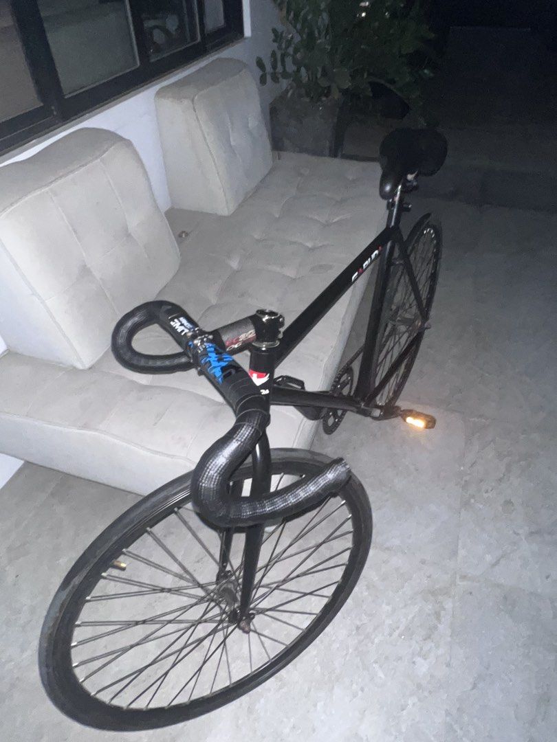 garuda fixie bike (Category: Bicycles) located in Manila. Submitted by perking (Listing ID 1471055250, Image 2). Description: Price negotiable meet up place: maginhawa only original price of the bike was 8k.