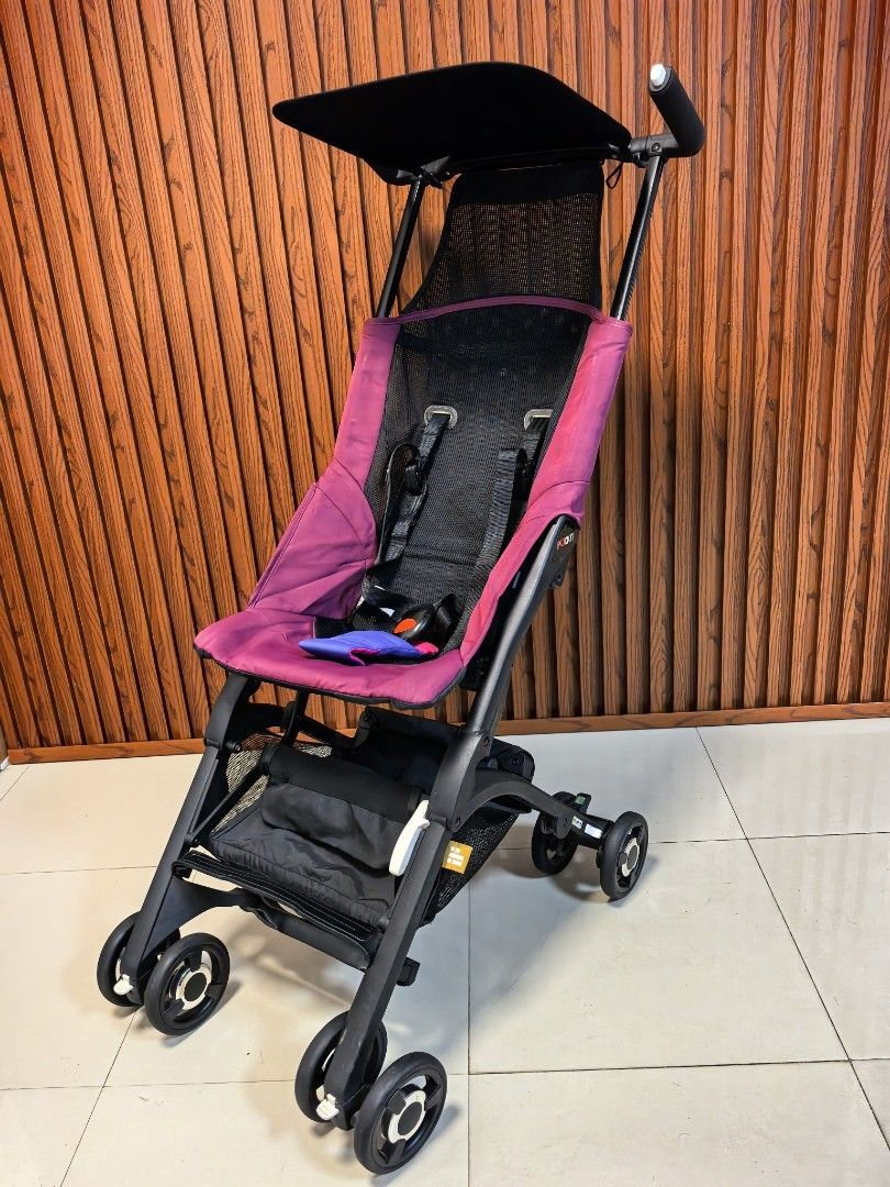 Gb pockit stroller (Category: Strollers) located in Manila. Submitted by miradoming32070 (Listing ID 1470966254, Image 3). Description: Gb pockit stroller 🩷 ➡️ For toddler ➡️ Lightweight ➡️ Cabin approved ➡️ Approved any airlines cabin Excellent condition Loc :bagumbong caloocan.