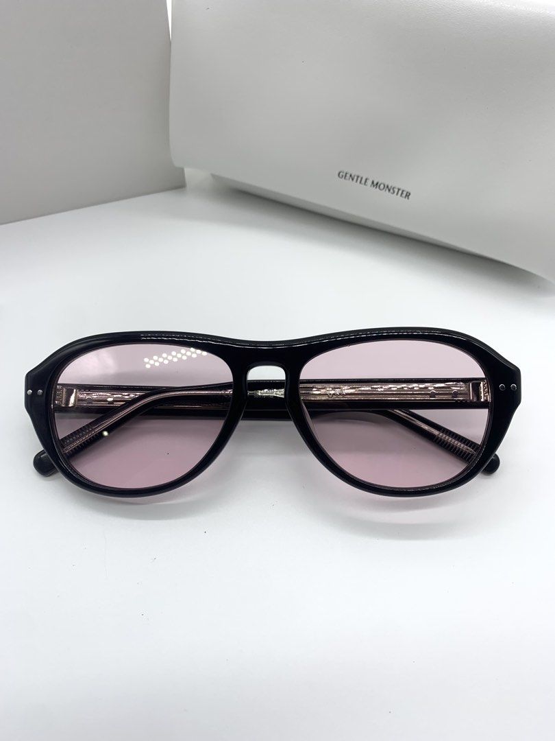 Gentle Monster OAA 01 V (Black) (Category: Sunglasses & Eyewear) located in Bacoor. Submitted by thegentleluxe (Listing ID 1470981613, Image 2). Description: Gentle Monster OAA 01 V (Black) Complete with Inclusions Box, Cloth, Booklet, Pouch Pre-Order/On Hand 3495php only! (Excluding Shipping Fee) Follow our Page FB: The Gentle Luxe IG: @thegentleluxestore.