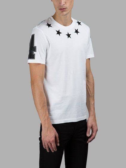 GIVENCHY - STAR 74 TSHIRT (Category: Tshirts & Polo Shirts ) located in General Mariano Alvarez. Submitted by manosegunda4117 (Listing ID 1471016004, Image 1). Description: GIVENCHY - STAR 74 TSHIRT Size Small Width : 18 in Length : 28 in Well Used Missing Main Label Price: PHP 1,000 + shipping fee 📍GMA, Cavite.