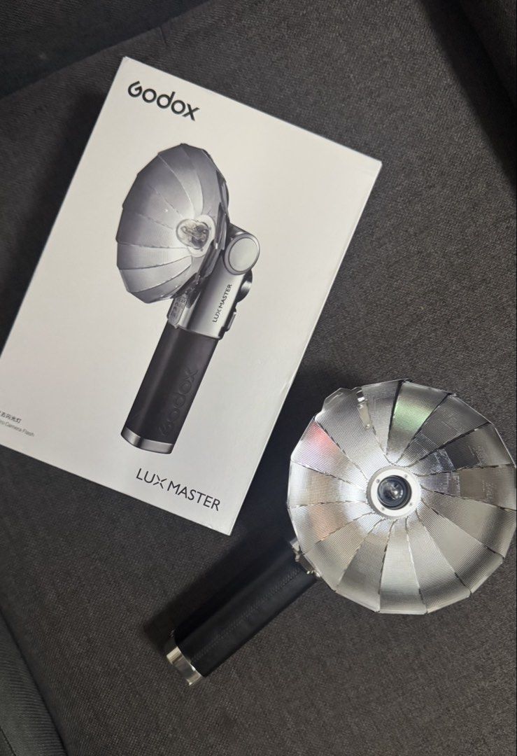 Godox Lux Master (Category: Flashes) located in Manila. Submitted by ageofenigma (Listing ID 1471088143, Image 1). Description: For Sale: Godox Lux Master Flash Price: 10,500 (Slightly Negotiable) SRP: 14,500 ✨ Only used for one month, Almost new, complete accessories and box. RFS: Upgrade Thank You!.