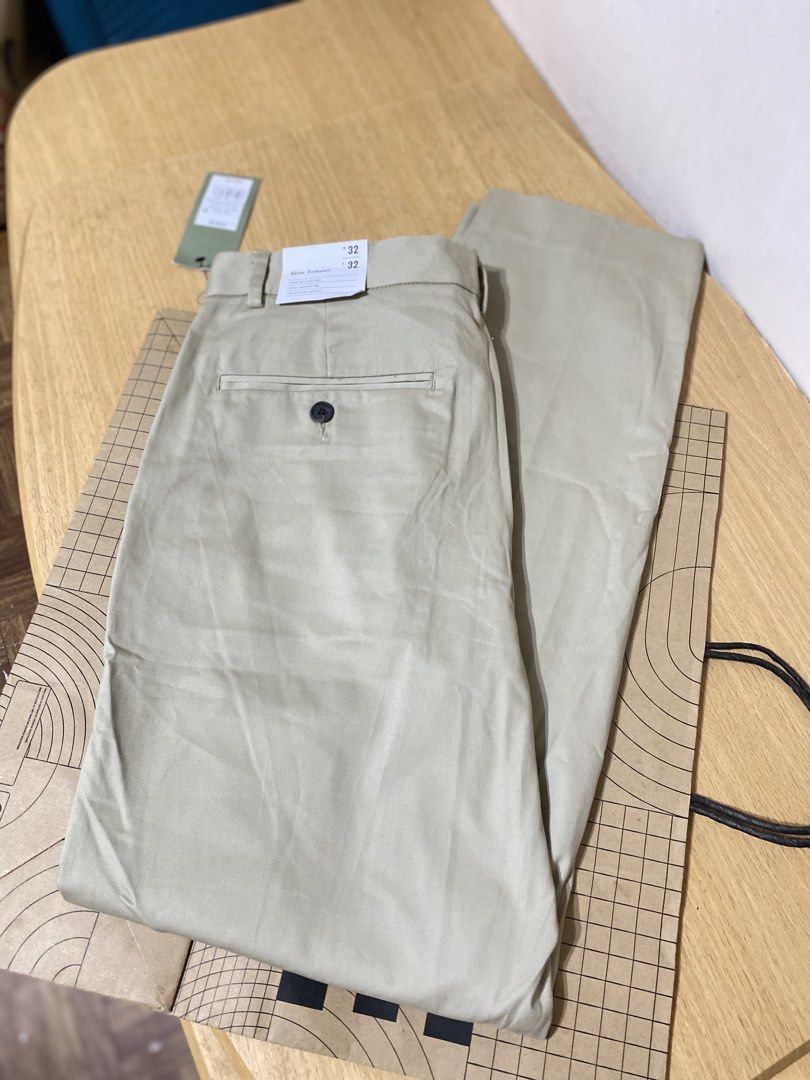 Goodfellow & Co Slim Trouser Khaki Size 32x32 (Category: Other Bottoms) located in Batangas. Submitted by lux_kimmy (Listing ID 1470966622, Image 1). Description: - Brand: Goodfellow & Co - Style: Slim trouser with tapered leg - Size: 32x32 - Color: Khaki - Condition: Brand new with tags (BNWT) - Material: Comfortable stretch fabric - Original Retail Price: $35.00.