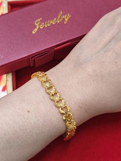 916 Gold Bracelet Collection item 1