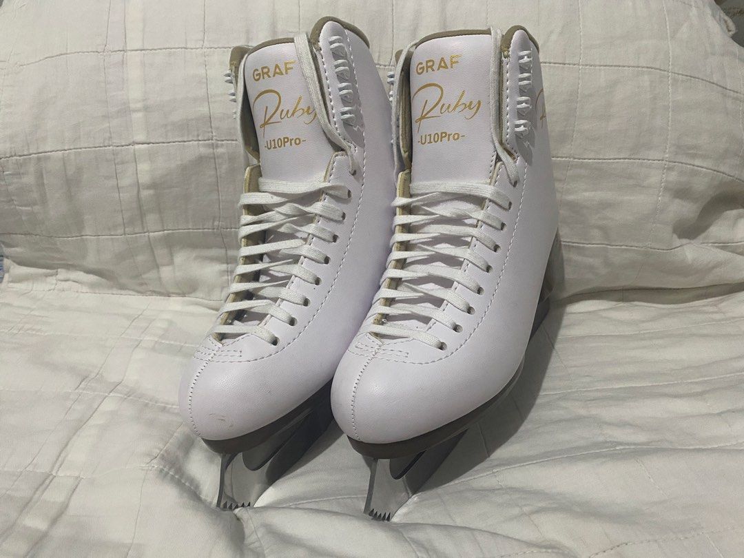 Graf Ruby U10Pro Figure Ice Skates (Category: Skates, Rollerblades & Scooters) located in Manila. Submitted by czhjen (Listing ID 1471086289, Image 1). Description: Graf U10 Pro Figure Skates for sale ⛸️ – size 39 (25.7 cm) – good for beginners – only used for less than 10 times – no major issues – comes with the shoe bag and box – can meet up at Megamall or SM Aura, BGC – RFS: size is too big for me.