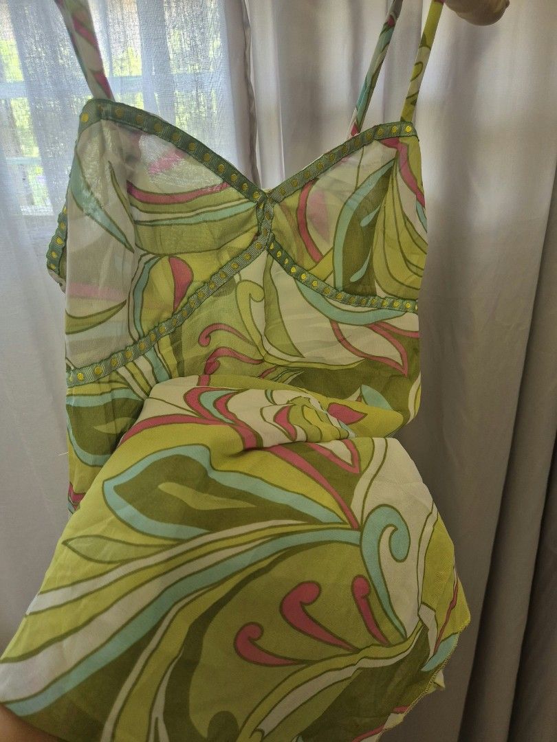 Green paisley-pattern mini dress (Category: Dresses) located in Panabo. Submitted by _elfiethreads (Listing ID 1471057315, Image 2). Description: Small-medium No tags No issues!.