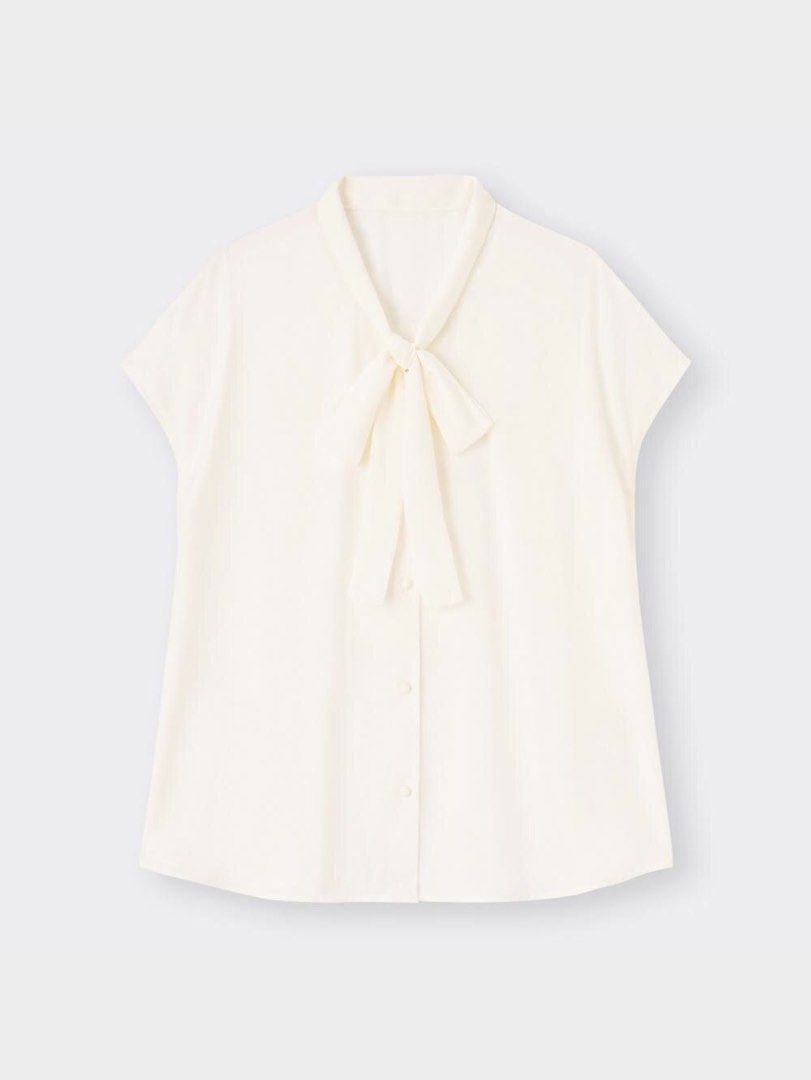 GU Bow Tie Blouse (Category: Blouses) located in Quezon City. Submitted by dinesaur (Listing ID 1471078282, Image 1). Description: .