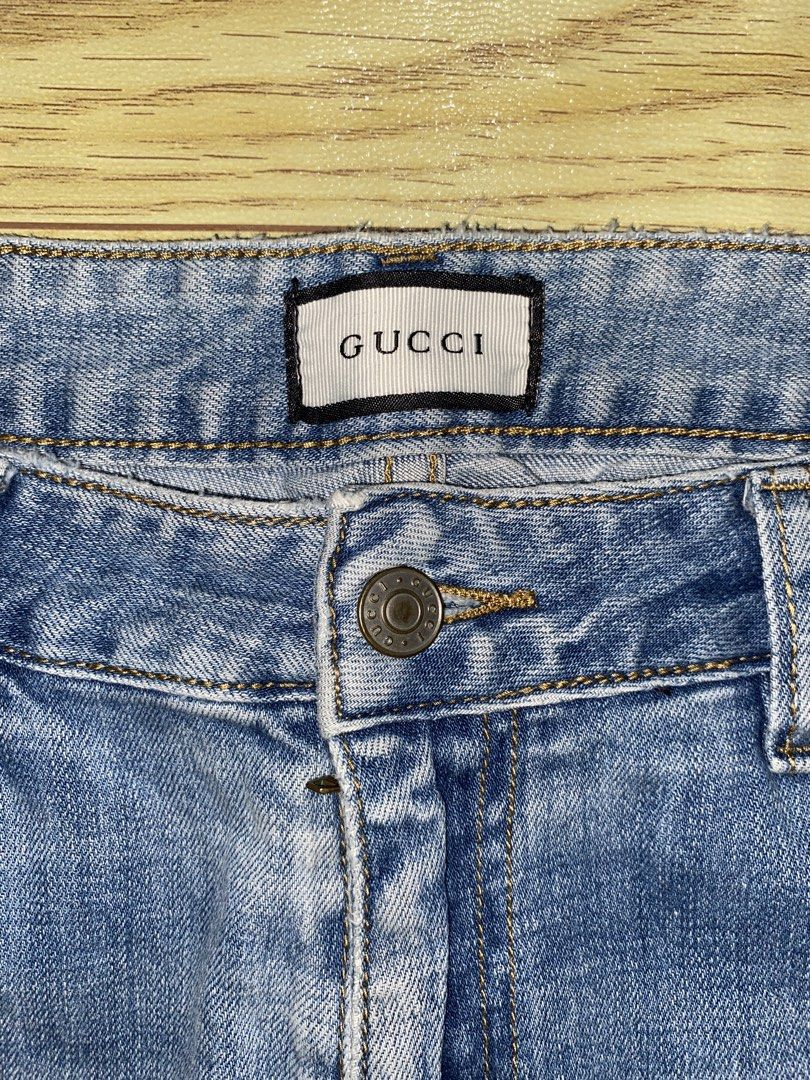 Gucci Cropped Distressed, Denim Jeans. (Category: Jeans) located in Aroroy. Submitted by rewear_r3volution (Listing ID 1471076218, Image 3). Description: Size Color 8.5/10 Issues Dimensions:.