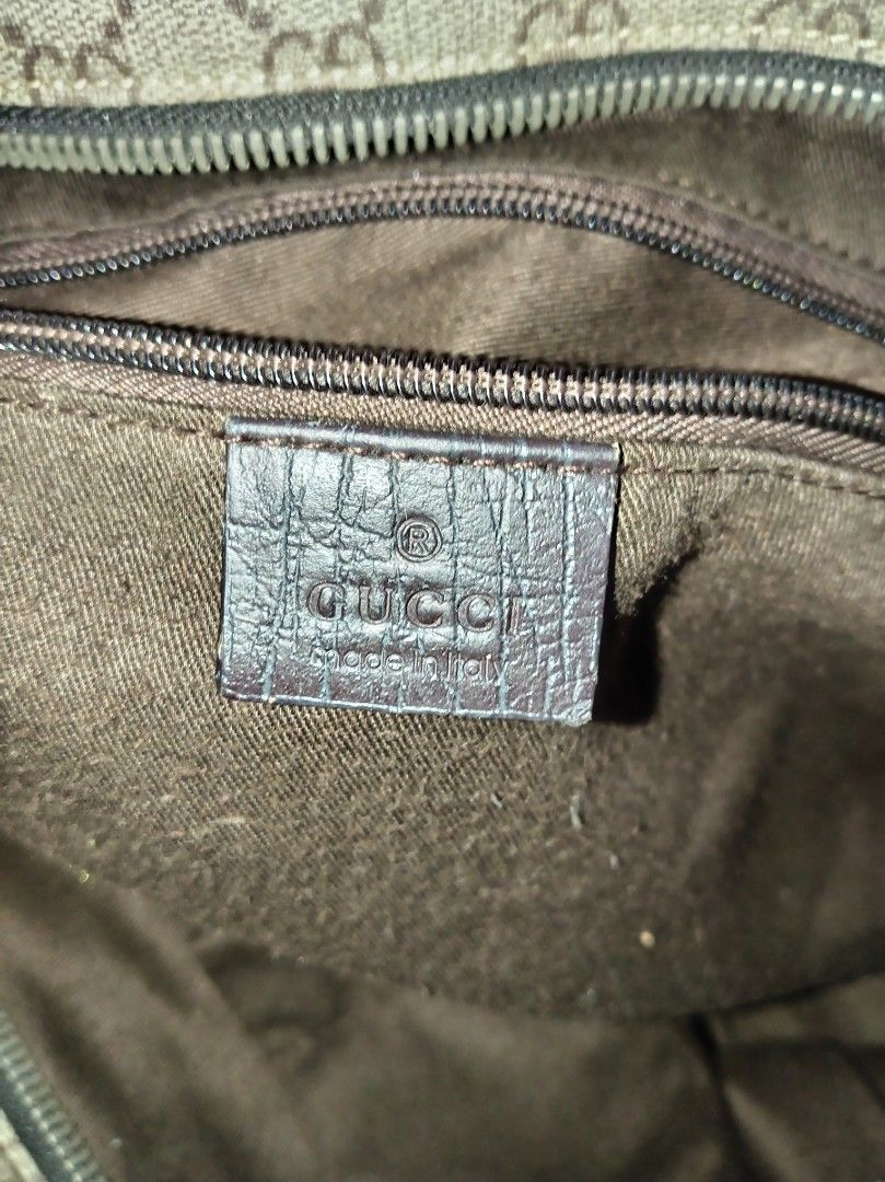 Gucci monogram with Sling (Category: Luxury Bags & Wallets) located in Malolos. Submitted by shoptokyothrift (Listing ID 1471048508, Image 3). Description: Vintage Gucci monogram Coded With sling Ykk zip As is Please Check all photos carefully.