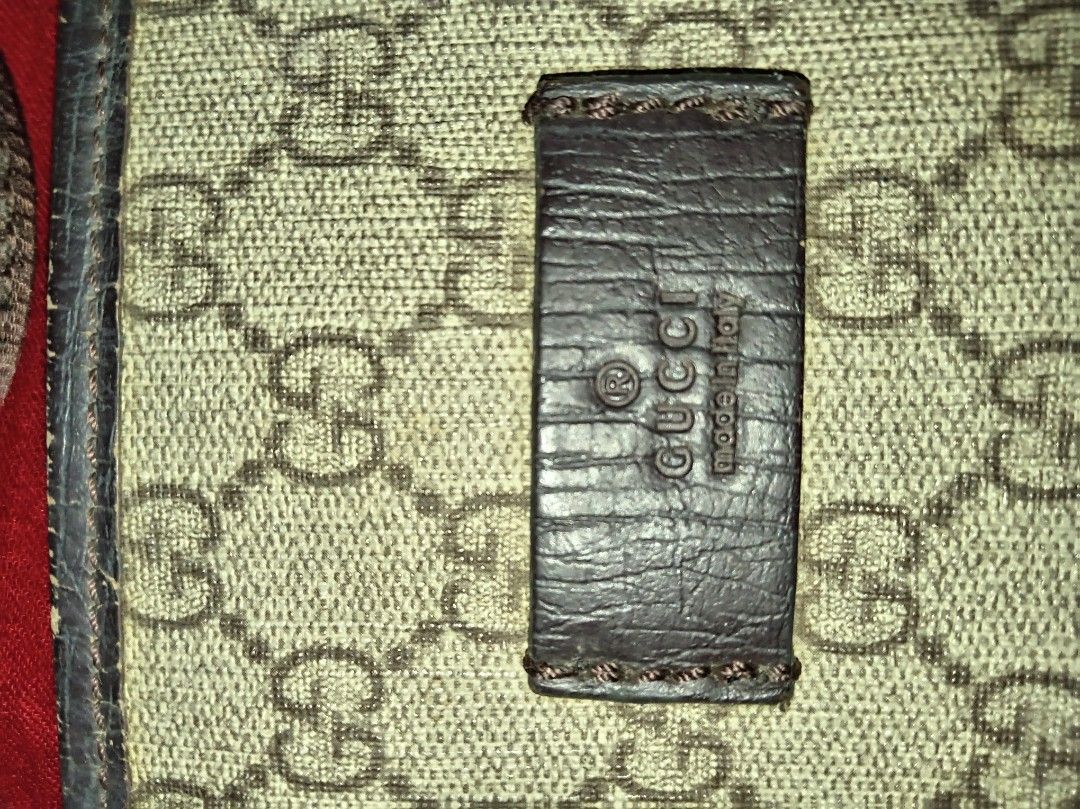 Gucci monogram with Sling (Category: Luxury Bags & Wallets) located in Malolos. Submitted by shoptokyothrift (Listing ID 1471048508, Image 2). Description: Vintage Gucci monogram Coded With sling Ykk zip As is Please Check all photos carefully.