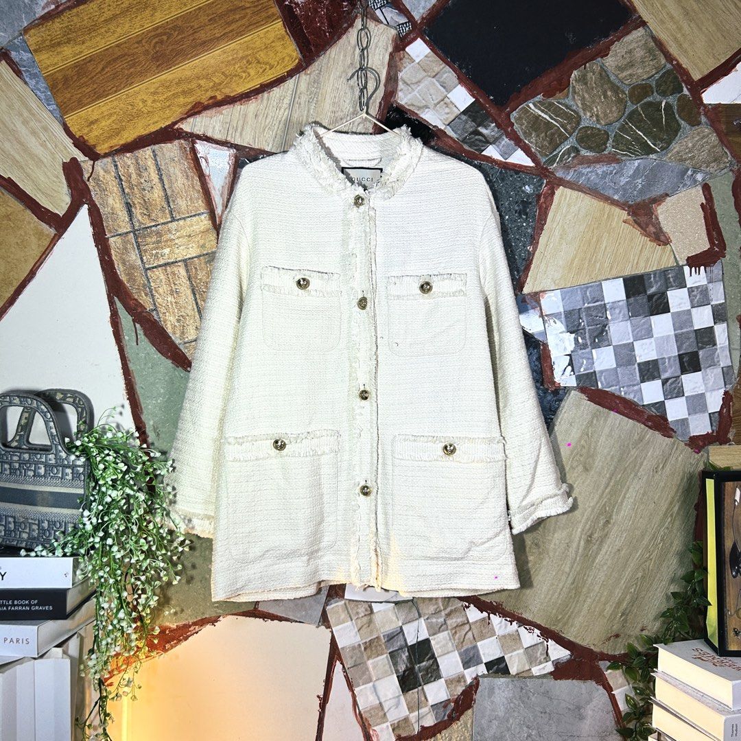 Gucci tweed (Category: Luxury Apparel) located in Baguio. Submitted by kckc_luxury (Listing ID 1471095325, Image 2). Description: 🌸 TINY PINK SPOTS ARE LENS DAMAGE, NOT CLOTH STAINS ————————— ❗️KINDLY READ BEFORE MAKING AN OFFER❗️ LISTING DETAILS size:Large width x length (inches):22x29 condition: EXCELLENT --- MOP: Gcash / BPI MOD: J&T / JRS LOCATION: Baguio City --- NOTE: • Manage your expectations • Photos did not go under any edit but colors