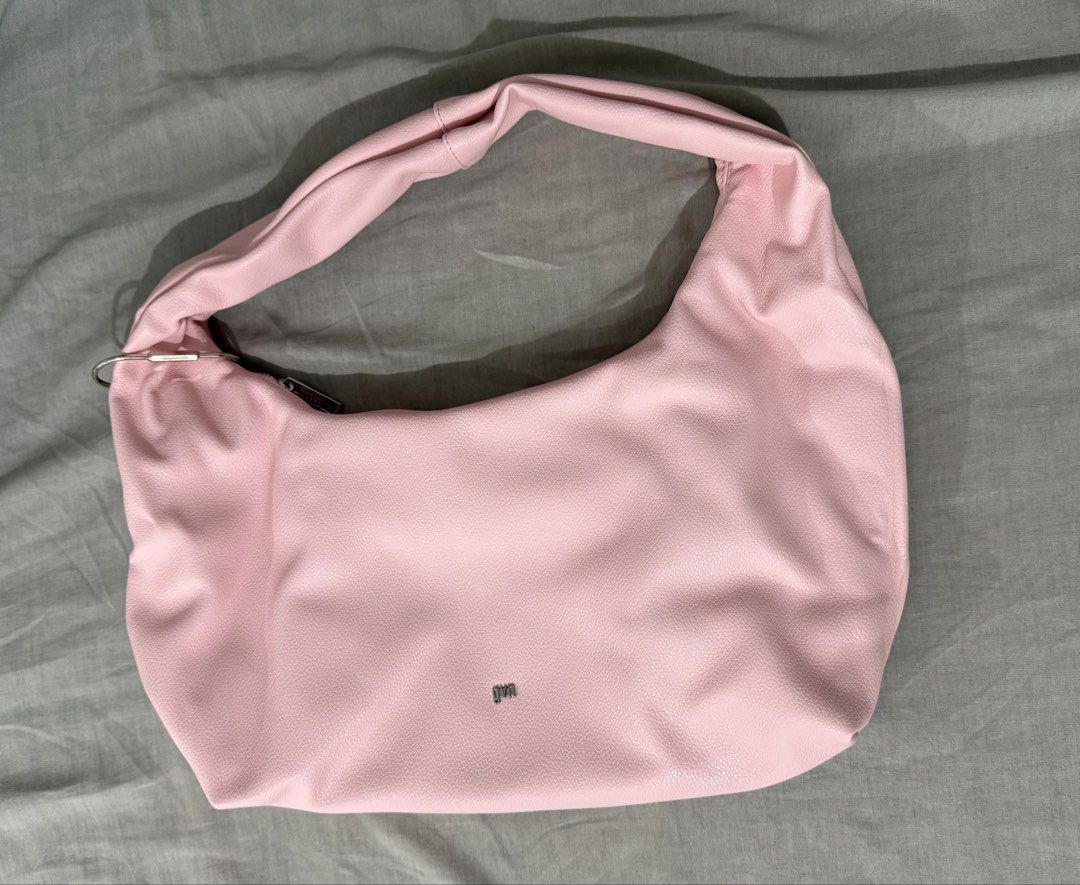 GVN The Label Pink Hobo Bag (Category: Shoulder Bags) located in Quezon City. Submitted by vvandko (Listing ID 1471054863, Image 2). Description: Perfect for gifting! I think this color is no longer available on their website na..