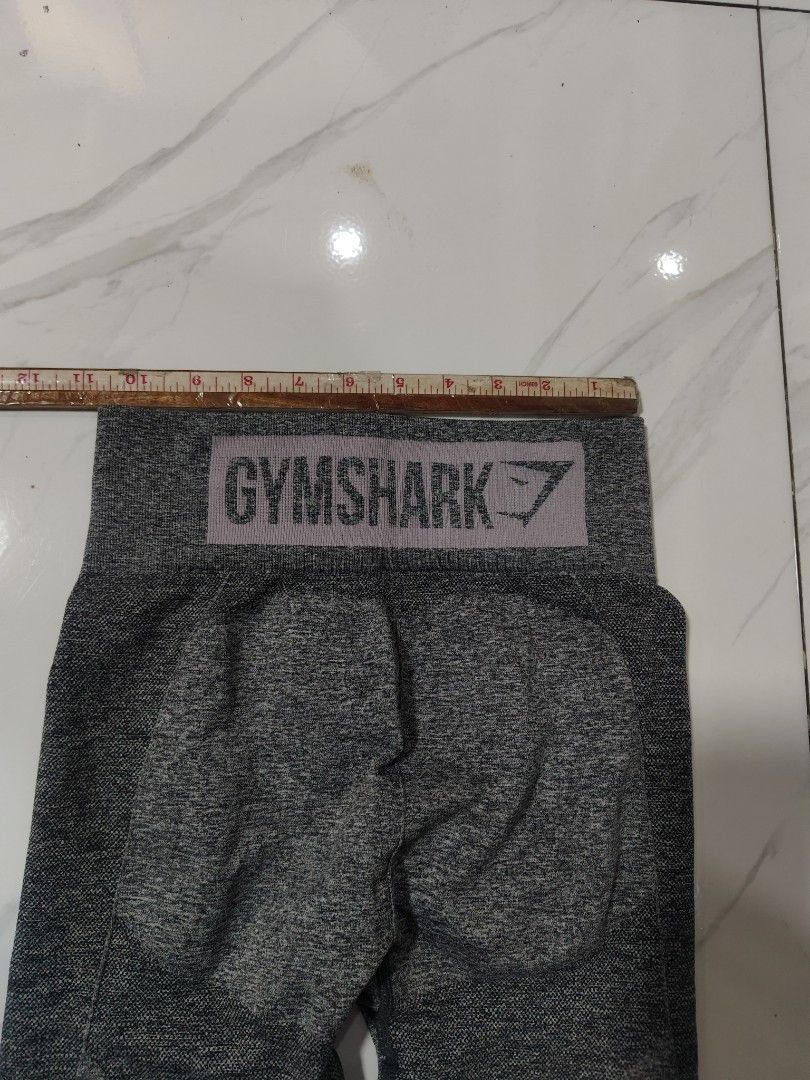 gymshark leggings (Category: Other Bottoms) located in Amadeo. Submitted by josephotep (Listing ID 1471065775, Image 3). Description: gymshark leggings cut size tag fit to xs to small (see pictures for measurement) as new colorate and condition 400 plus sf. loc cavite . pm📥.