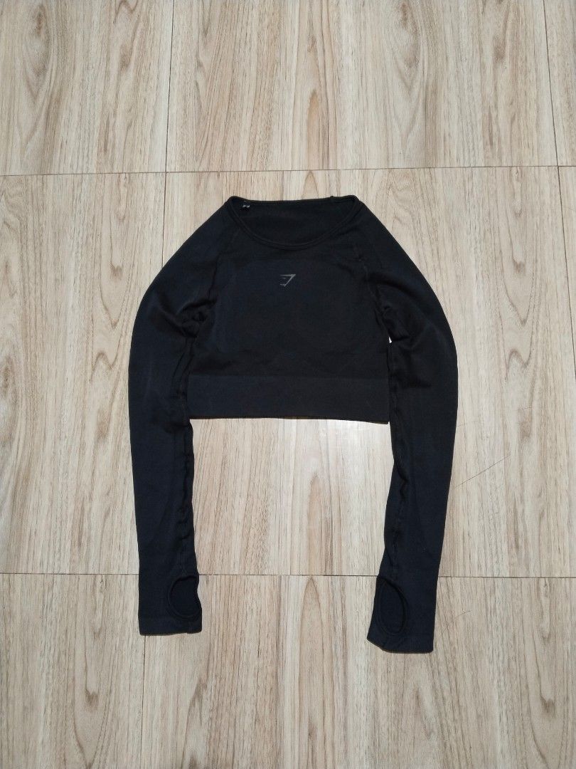 Gymshark long sleeve (Category: Longsleeves) located in Manila. Submitted by flyuhhh_hhz (Listing ID 1471039641, Image 1). Description: Gymshark flex sports long sleeve seamless crop top in black L 15 W 13 P350 💵 Issue: none 📍Norzagaray, bitungol.