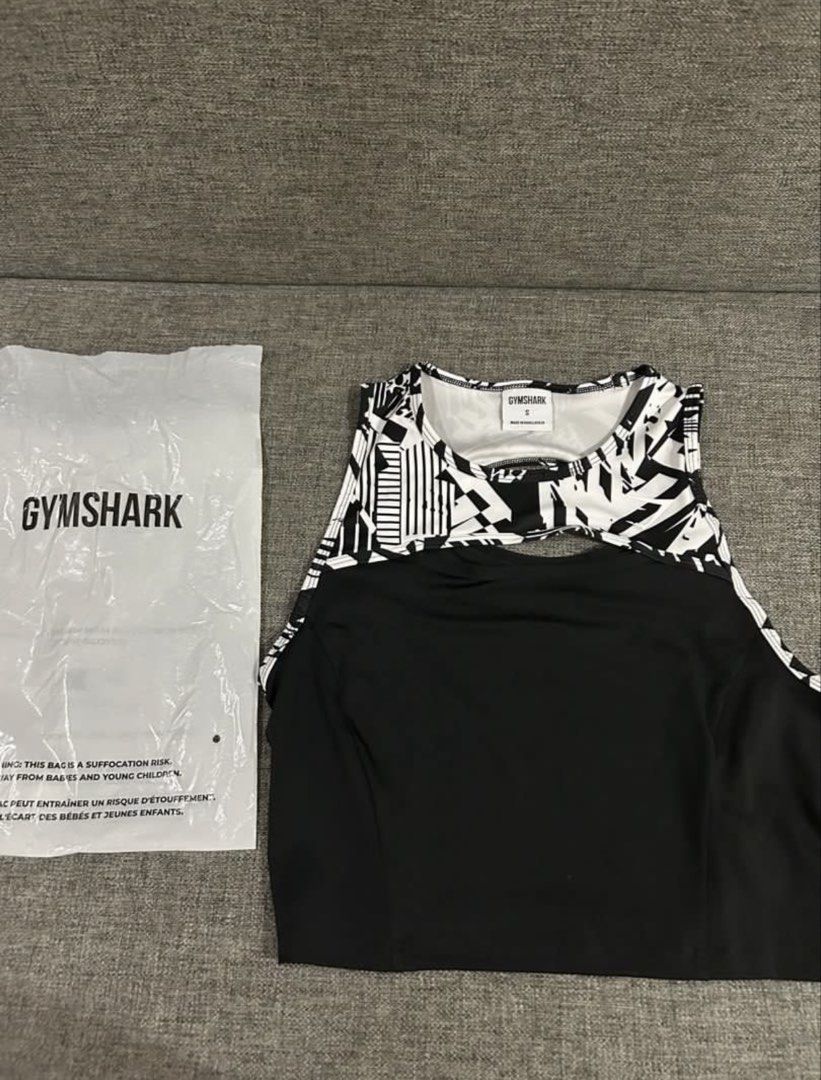 Gymshark Top Small (Category: Activewear) located in Davao. Submitted by marthascloset (Listing ID 1471010137, Image 3). Description: .