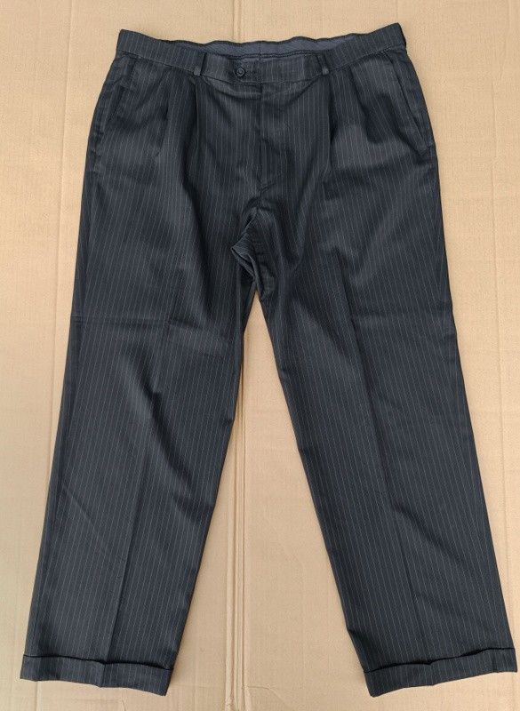 Haggar Mens Black Poly Blend Stripe Design Trouser (Category: Trousers) located in Bacoor. Submitted by nineties_kid (Listing ID 1470971292, Image 3). Description: •==> Haggar Mens Black Poly Blend Stripe Design Trouser Size: XXL Waist size: 38 inches Pants length: 41 inches Pants Rise: 12 inches Leg Opening: 14 inches __________ ▶LBC Cash on Pick-up (C.O.P) Offer nation-wide delivery, as long as there is an LBC branch near your area. ▶LBC C.O.D 