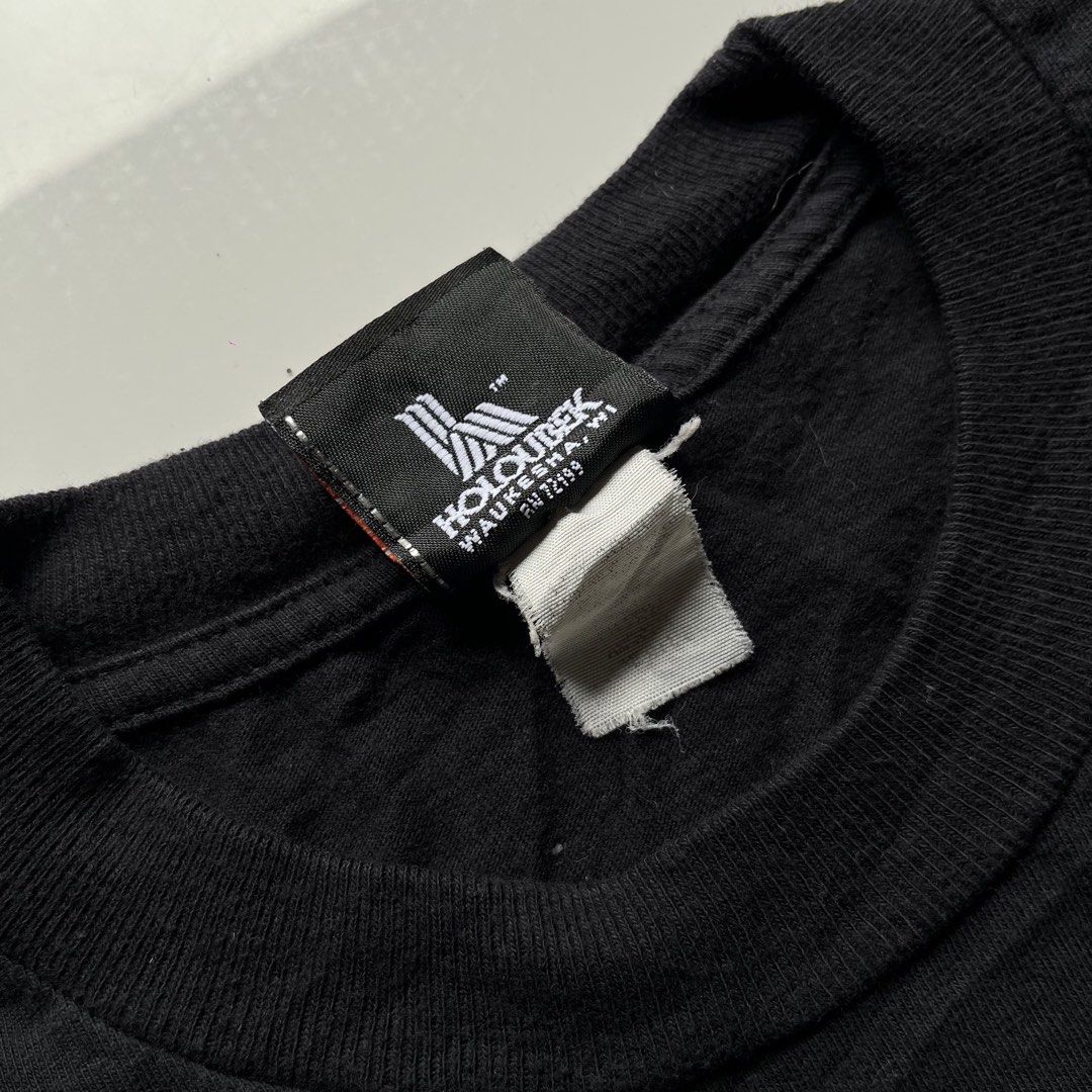 Harley Davidson (Category: Coats, Jackets and Outerwear) located in Lucena. Submitted by RAGGGGSSSS (Listing ID 1471057377, Image 3). Description: Harley Davidson Longsleeves Large on Tag 30x21 Verygood Condition 9.5/10 Color Rate Need Minor Wash No Major issue.