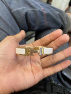 (Category: ) located in . Submitted by riszizlux (Listing ID 1471036350, Image 1). Description: .