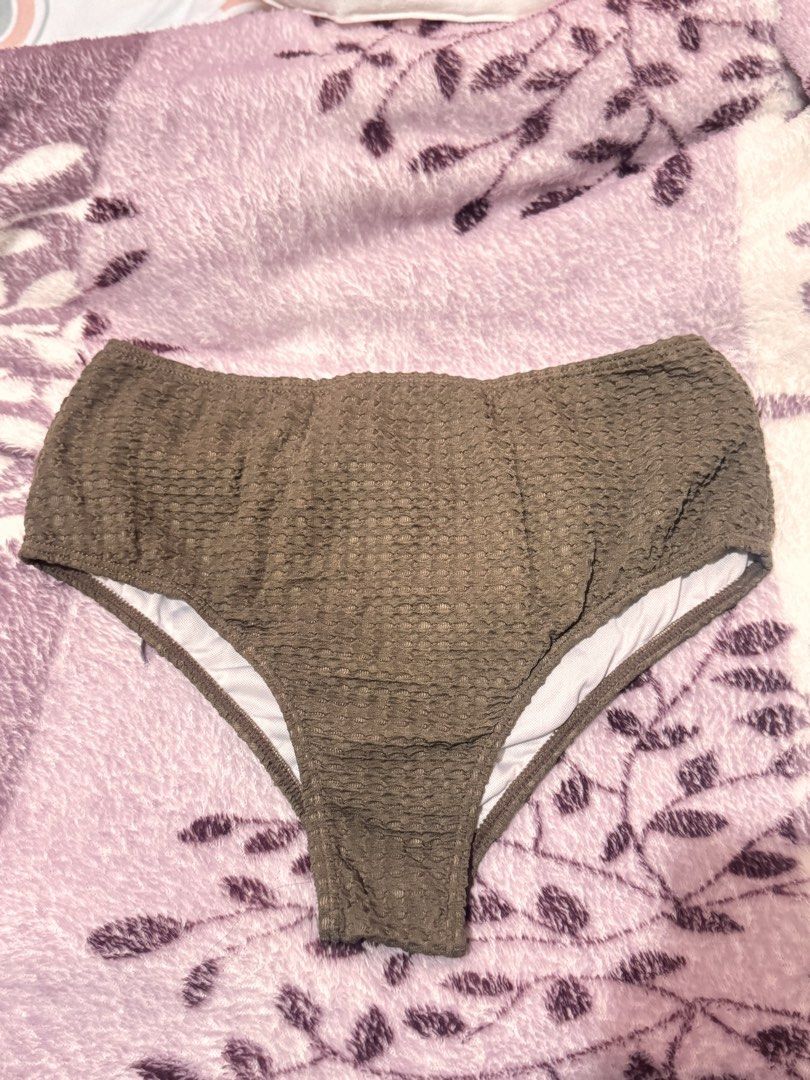 High waist Bikini Set (Category: Bikinis & Swimsuits) located in Makati City. Submitted by isha.v (Listing ID 1471057964, Image 3). Description: - Brand: SHEIN - Style: High waist bikini set with solid bra top and high-waisted bottoms - Color: Brown - Size: L (EU 40, UK 12, US 8) - Material/Texture: Textured crinkle fabric - Condition: Purchased but Never Used .