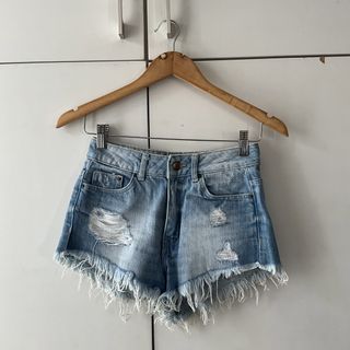 (Category: ) located in . Submitted by ursaturdayfaves (Listing ID 1470964873, Image 1). Description: .