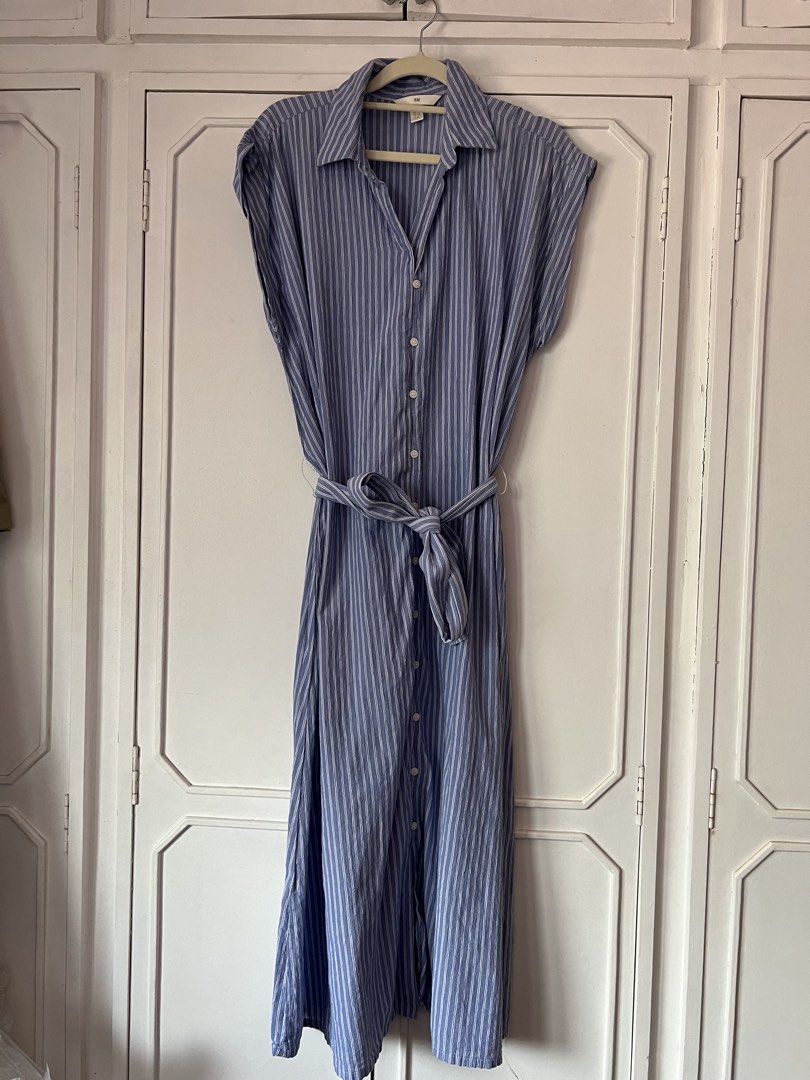 H&M maxi dress (Category: Dresses) located in Davao. Submitted by batistegirl (Listing ID 1470956578, Image 1). Description: Fits XS-S No issues.