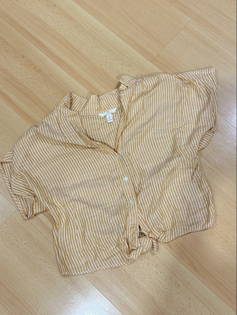 H&M Mustard Yellow & White Striped Tie-Front Blouse (Category: Blouses) located in Muntinlupa City. Submitted by alexisofia (Listing ID 1471086411, Image 2). Description: like new, worn a few times only / excellent condition Size: EUR 38 / UK 10 Brand: H&M L.O.G.G. Color: Mustard Yellow & White.