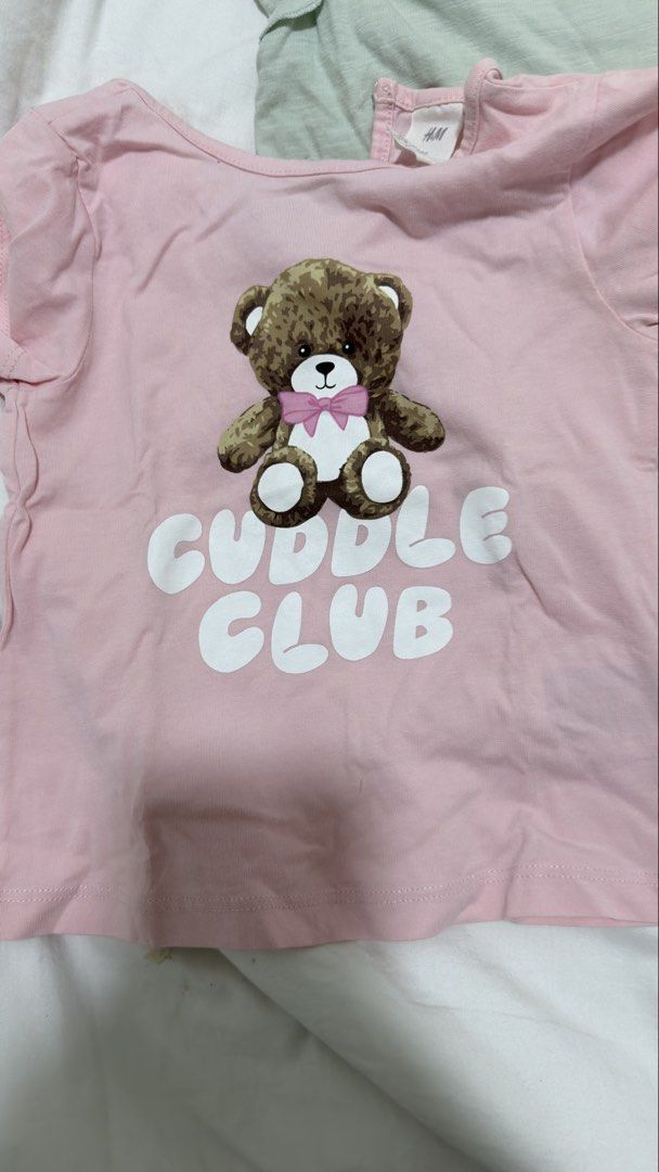 H&M Tshirts (Category: Babies & Kids Fashion) located in Pasay City. Submitted by livingw8less (Listing ID 1471032947, Image 2). Description: .