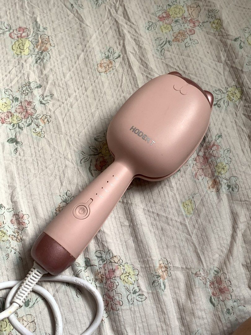 hodekt beach wave curler (Category: Hair) located in Taytay. Submitted by ysaablx (Listing ID 1471015492, Image 1). Description: — pink hodekt wave curler ideal for soft, natural‑looking curls | with adjustable heat settings, fully working, lightly used. 💞 loc: pasig/rizal mop: gcash .