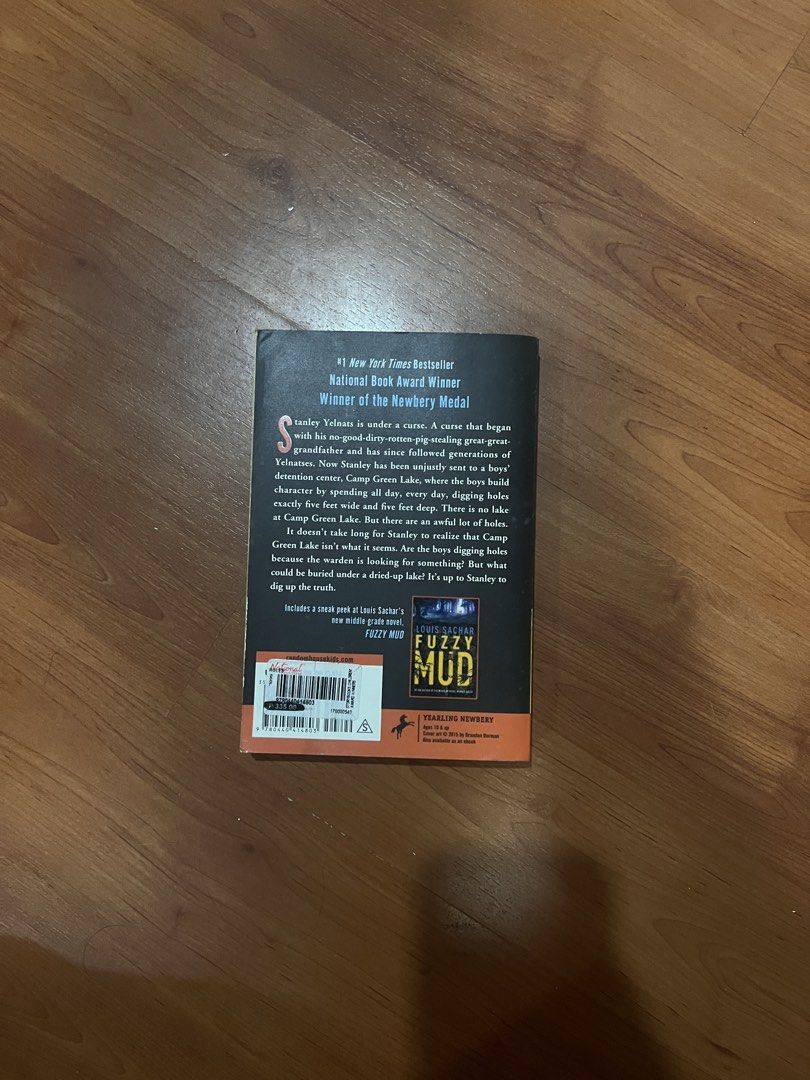 Holes by Louis Sachar (Category: Storybooks) located in Manila. Submitted by prelovedbycharles (Listing ID 1470977090, Image 3). Description: Holes by Louis Sachar (Paperback) Price: ₱150 Original price: ₱335 (bought from National Book Store) Condition: - Pre-loved book - Yellowing of pages - Signs of usage Mode of Payment: GCash only Mode of Delivery: Lalamove only (shouldered by the buyer) 📍 Location: Metro Manila only 📩 Message me if interes