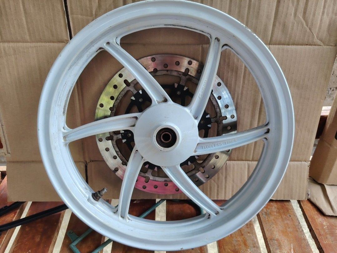 Honda click front mags 14 (Category: Mags and Tires) located in San Mateo. Submitted by sunday060390 (Listing ID 1470947534, Image 2). Description: Selling Honda Click Front mags with free disk 14 size nyan Php 750 nlng Silangan san mateo rizal pick up.