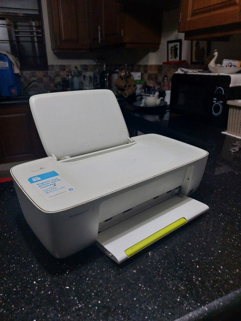 HP DeskJet 1112 (Category: Printers, Scanners & Copiers) located in Manila. Submitted by silverbird-f996 (Listing ID 1471044633, Image 2). Description: Printer works, no ink or cable. Havent use or try it about 3 years. Not tested..