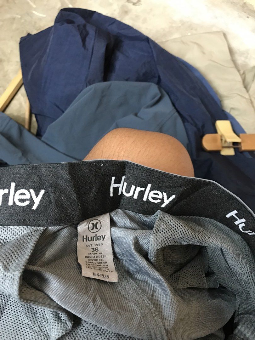 Hurley Grey Board Shorts Size 36 (Category: Swim Trunks & Board Shorts) located in Aloguinsan. Submitted by jayhooukay (Listing ID 1471032833, Image 3). Description: - Brand: Hurley - Item: Board shorts - Color: Grey - Size: 36 - Origin: Made in Bangladesh - Waistband: Elastic with Hurley branding and zip fly - Pockets: Back pocket with logo tag - Lining: Inside mesh lining - Fabric: Lightweight.