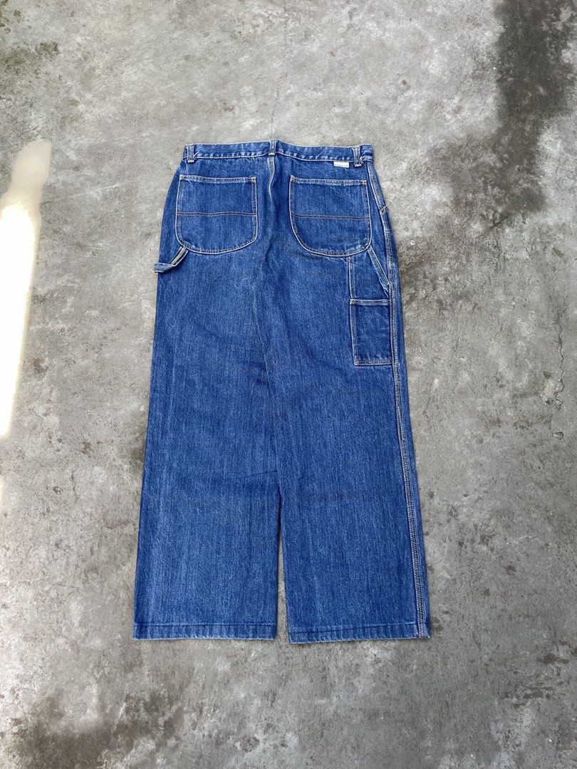 Hurrah Carpenter Pants 🛠️ (Category: Jeans) located in Roxas City. Submitted by patch_archive (Listing ID 1471064294, Image 1). Description: Hurrah Carpenter Pants 🛠️ 📏 ACTUAL DIMENSION USING INCHES 👖 WAIST : 31 👖 LENGTH : 38 👖 THIGH : 12 👖 HEM : 9 👖 FLAWS : NONE 🏷️ PRICE : 800 PHP + SF * MESSAGE ME IF YOU HAVE ANY OTHER QUESTION ABOUT SIZING . 🚚 Local shipping fee ( 70-85 Php) ✈️ International Shipping fee cost “DM” 💳 Mode of payment 