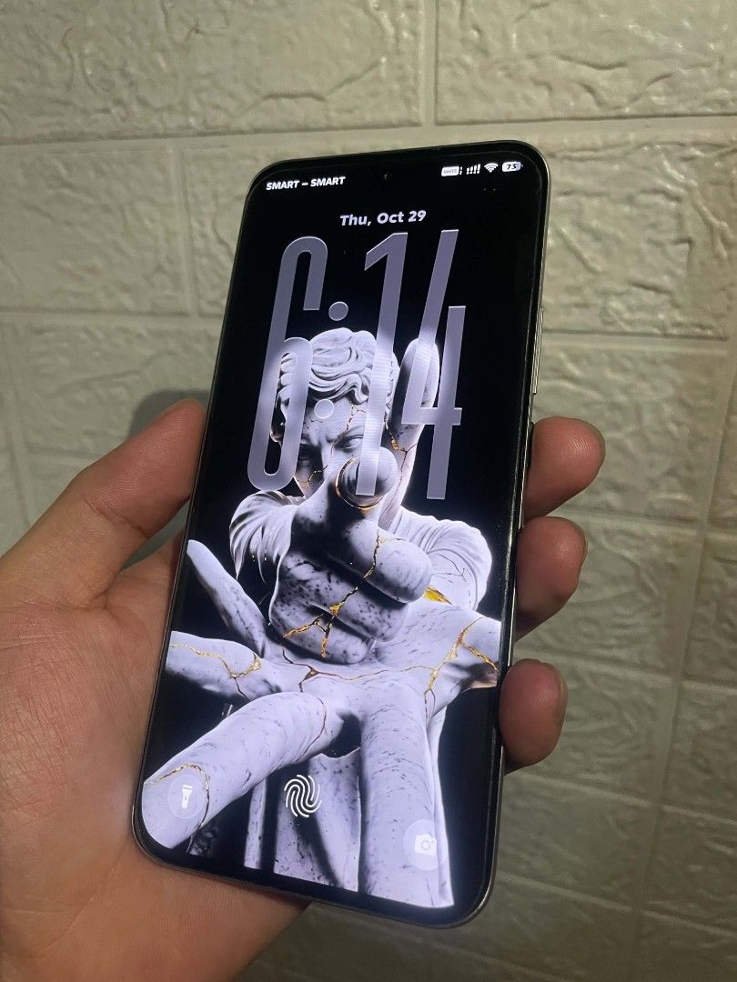 Infinix Hot 60 Pro Plus (Category: Android Others) located in Bulacan. Submitted by professorx_ (Listing ID 1471036412, Image 2). Description: Infinix Hot 60 Pro+ | Titanium Silver — 8+8 GB RAM 256 GB Storage — Helio G200 — 5160mAh — updated to XOS 16.3.0 (Glass UI) — 96 Battery Health (Pristine Condition) Makinis no issues 📦 Inclusions: Charger and Case 📍Meycauayan, Bulacan.