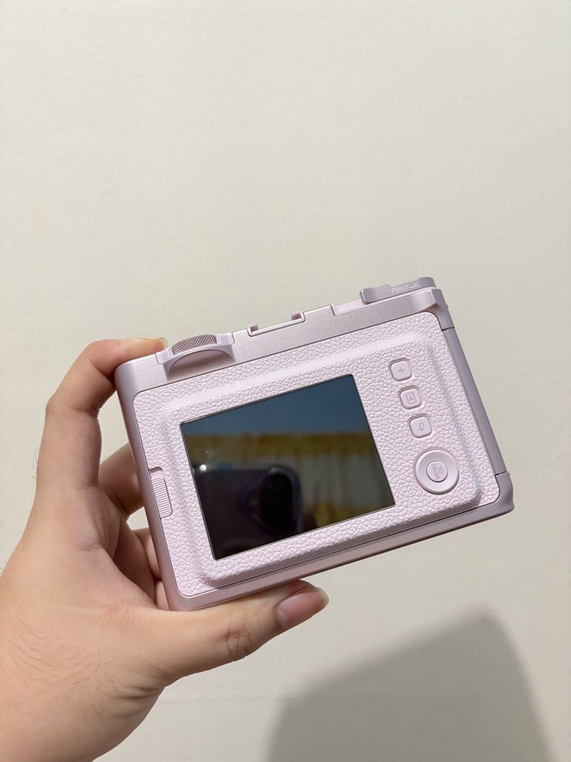 Instax Mini Evo (Category: Cameras) located in Gapan. Submitted by megs24 (Listing ID 1471029974, Image 3). Description: .