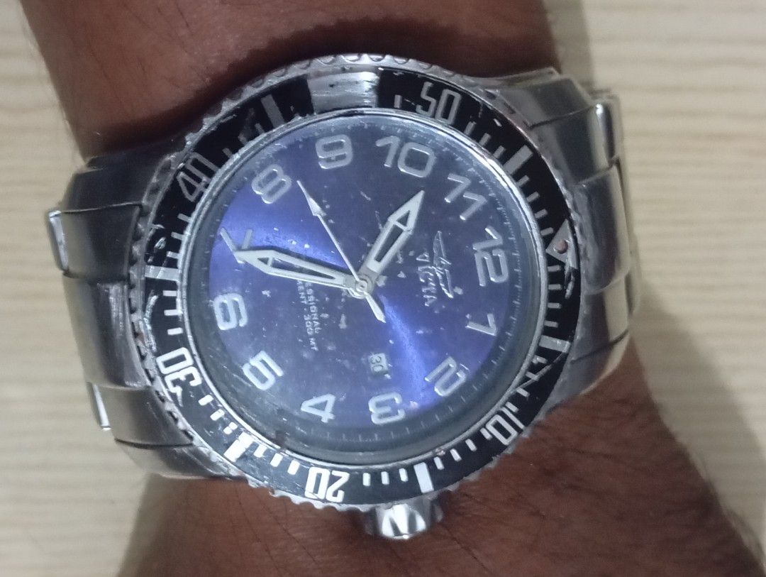 Invicta (Category: Men's Watches) located in Las Pinas. Submitted by quick_deals_great_finds2 (Listing ID 1471072695, Image 3). Description: Original good working condition Quartz with battery Big size 48mm fits wrist 7.2 inches.