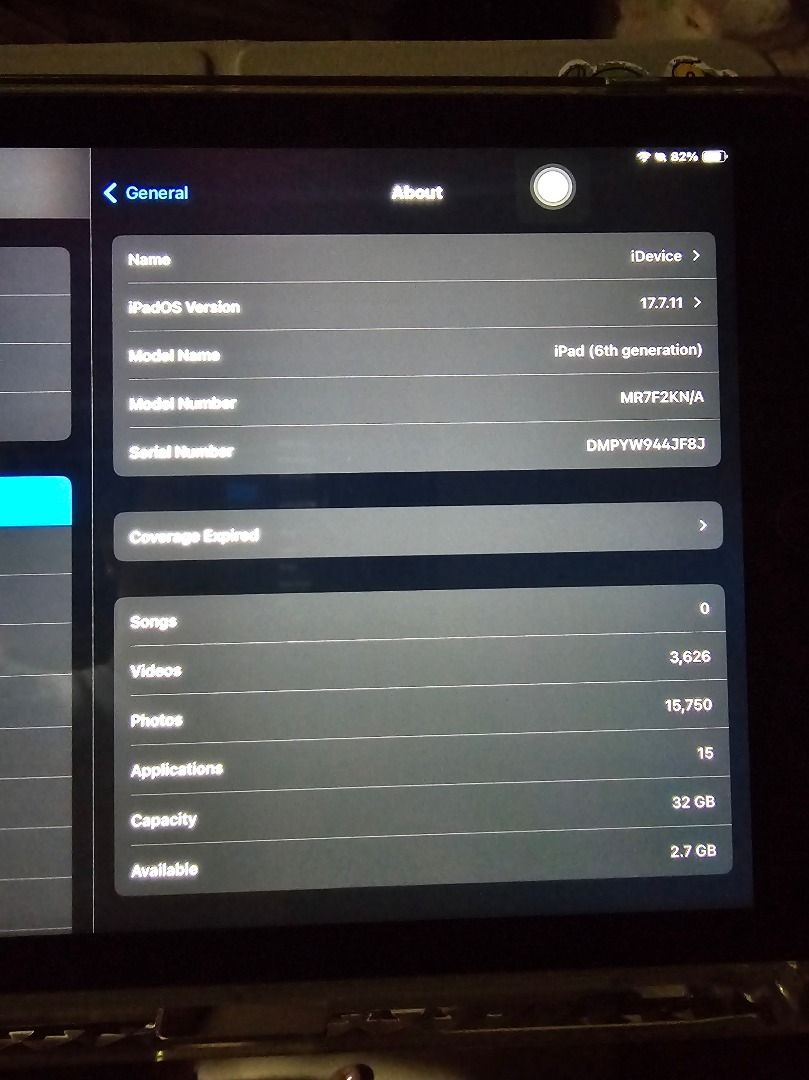 Ipad 6th Gen 32GB (Category: iPad) located in Caloocan City. Submitted by yatsbatoyskie (Listing ID 1471098718, Image 3). Description: Ipad 6th Gen 32GB NO Hidden Issue!!! check up to sawa no screen issue already tempered with stylus pen included rush sale 7k slight nego meetup or via lalamove only.