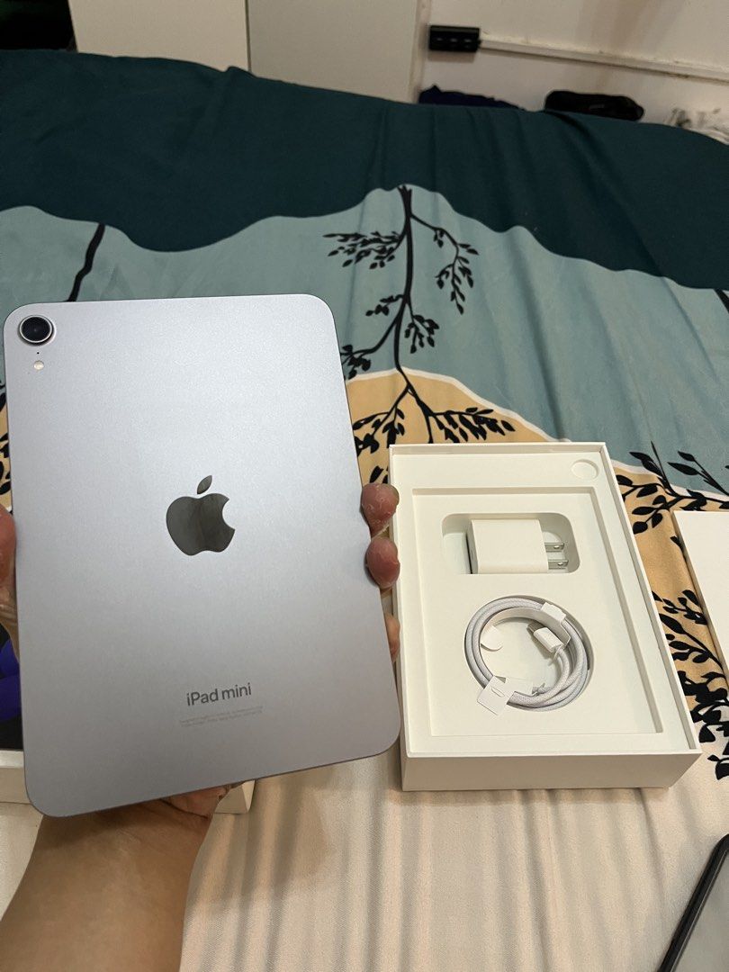iPad mini 7 128gb wifi only (Category: iPad) located in Manila. Submitted by howardbedu91456 (Listing ID 1471094191, Image 2). Description: Meet up at sm san lazaro or lct mall.