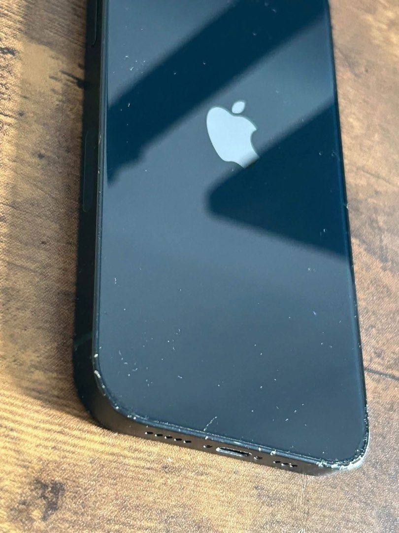 IPhone 13 128gb for PARTS ONLY (Category: Other Gadgets) located in Pasig City. Submitted by califinestcollectibles (Listing ID 1470989238, Image 2). Description: IPhone 13 128gb for PARTS ONLY EL#0049 With icloud unknown Password Received from USA at this Condition has scratches please see pictures Unit Only Original/authentic From USA Pick up at One Oasis condominium ortigas extension pasig city Or Delivery via Lalamove, Jnt, LBC cod/cop JNT (p