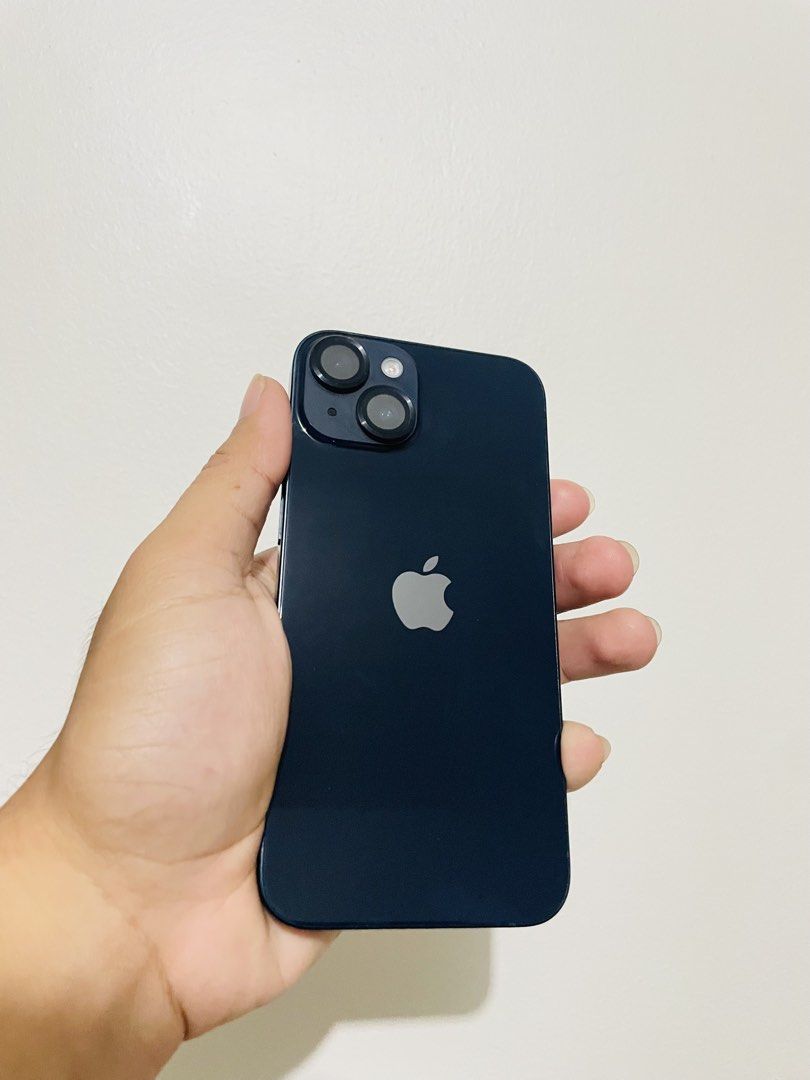 Iphone 14 128gb Midnight (Category: iPhone 14 Series) located in Los Banos. Submitted by kouno2022 (Listing ID 1471050542, Image 1). Description: For sale! Ip14 128gb Midnight Zpa Variant 83 batt health Unit, phone case and OG cord. No issue on performance Sim Locked (Globe/TM) Paintchips only (cosmetic issue) Loc: Los Banos, Laguna Can do meet up LBC sa malalayo.