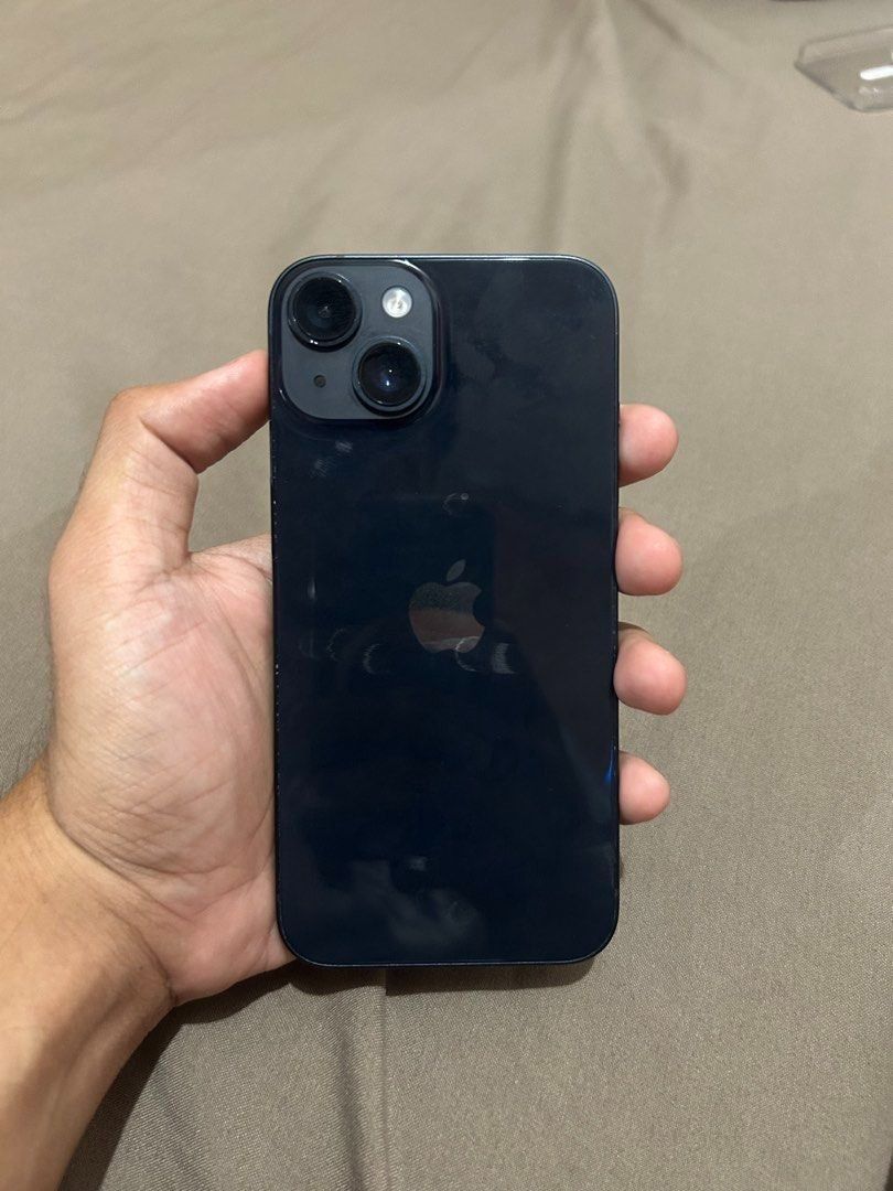 iphone 14 midnight 256gb RUSH RUSH (COD/MEETUPS) (Category: iPhone 14 Series) located in Malolos. Submitted by punqluv (Listing ID 1470955448, Image 2). Description: SALE or SWAP sa lower unit na ios + cash (preferably iphone 11 pro) Listings not marked sold/pending are available. Auto no reply sa “Is this available?” PRICE FOR ATTENTION ONLY Iphone 14 midnight 256gb 72 battery health No history of repair (all original parts) Smart sim locked Iss