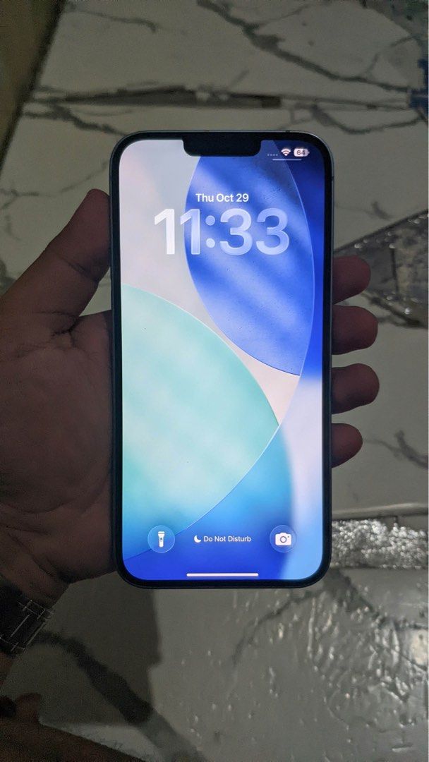 IPhone 14 Plus Blue Z/PA |256gb | Unit only (Category: iPhone 14 Series) located in Rizal. Submitted by gliskor17 (Listing ID 1470963117, Image 2). Description: - Model: iPhone 14 Plus - Color: Blue - Storage Capacity: 256GB - Battery Health: 73% (Important Battery Message displayed, ready for replacement soon)| Still makunat parin, kayo nalang pi mag replace ng battery - True Tone working ✅ - Physical Condition: Excellent, clean screen and back 