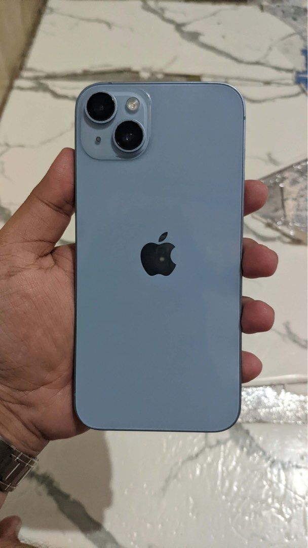 IPhone 14 Plus Blue Z/PA |256gb | Unit only (Category: iPhone 14 Series) located in Rizal. Submitted by gliskor17 (Listing ID 1470963117, Image 1). Description: - Model: iPhone 14 Plus - Color: Blue - Storage Capacity: 256GB - Battery Health: 73% (Important Battery Message displayed, ready for replacement soon)| Still makunat parin, kayo nalang pi mag replace ng battery - True Tone working ✅ - Physical Condition: Excellent, clean screen and back 