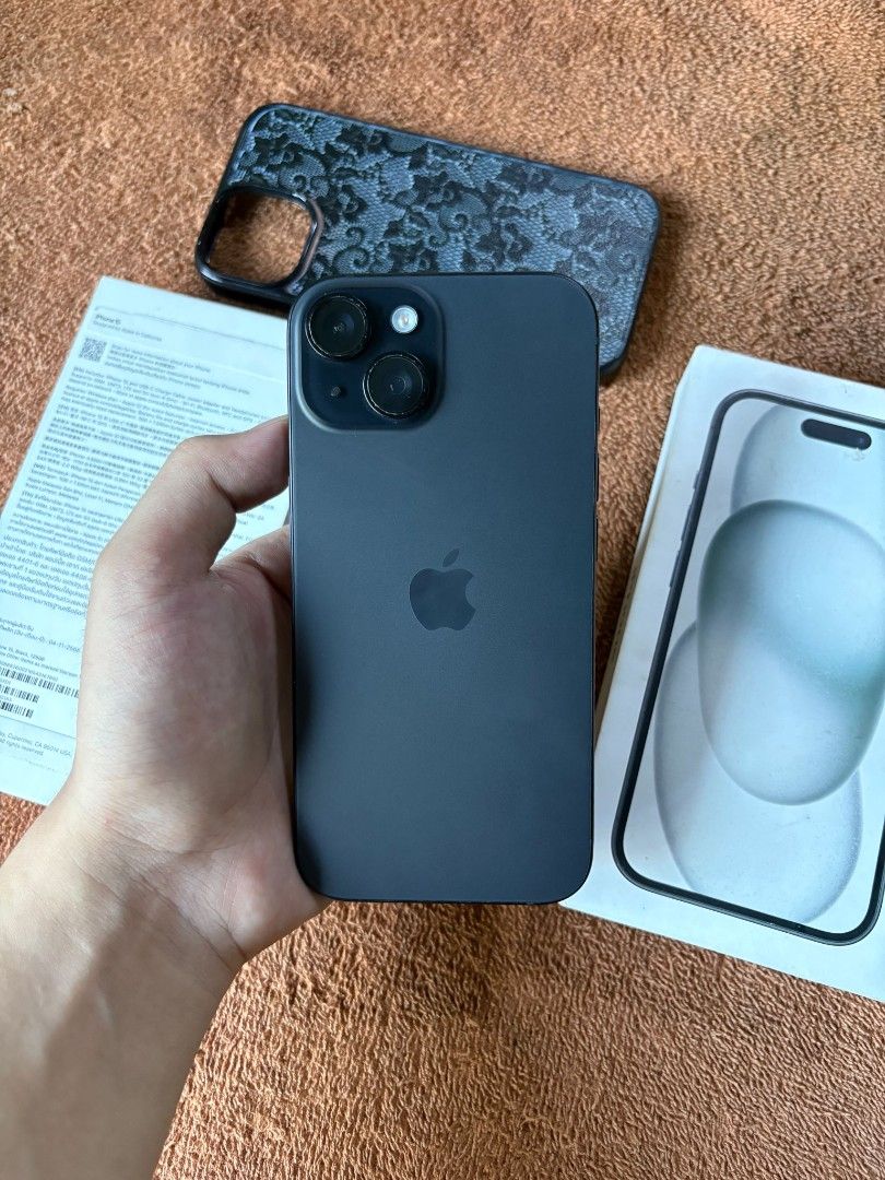 iphone 15 128gb rush forsale!! (Category: iPhone 15 Series) located in Quezon City. Submitted by waveydlorean (Listing ID 1470980375, Image 1). Description: iphone 15 128gb | black DETAILS: • NTC APPROVED 🇵🇭 • 128gb • no sim restrictions ( anysim ) • working icloud truetone & face id • all working no issue and no icloud issue! • underwarranty til ( 5/26/27 ) next year! • 97% battery ( original ) ✅ • cycle count ( 2** ) • ios version ( 26.6 ) • 