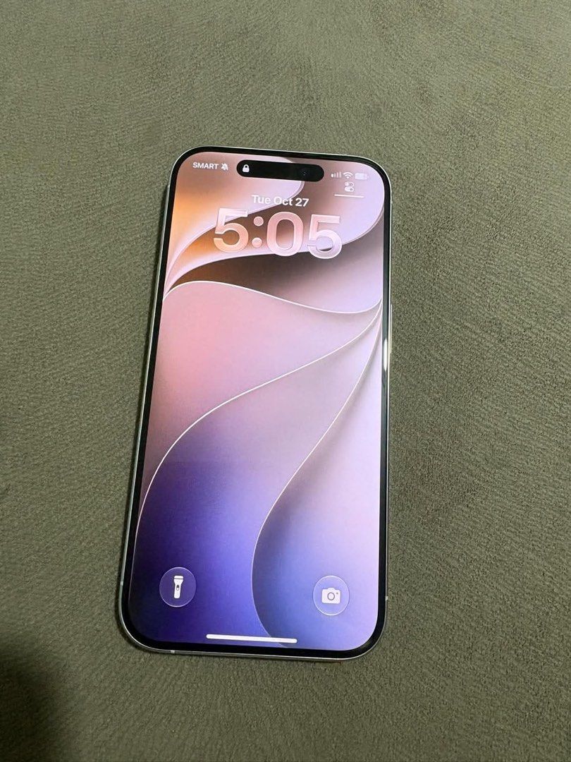 Iphone 15 pro 128gb (Category: iPhone 15 Series) located in Taytay. Submitted by roxanne_03 (Listing ID 1470944451, Image 2). Description: FOR SALE: iPhone 15 Pro — ₱33,000 only! Selling iPhone 15 Pro (128GB) in good condition! Still working well and ready for its next owner. 📌 Specs & Details: Model: iPhone 15 Pro Storage: 128GB iOS Version: 27.0.1 Battery Health: 81% Cycle Count: 1,464 Battery Status: Normal Overall Condition: Good condition �