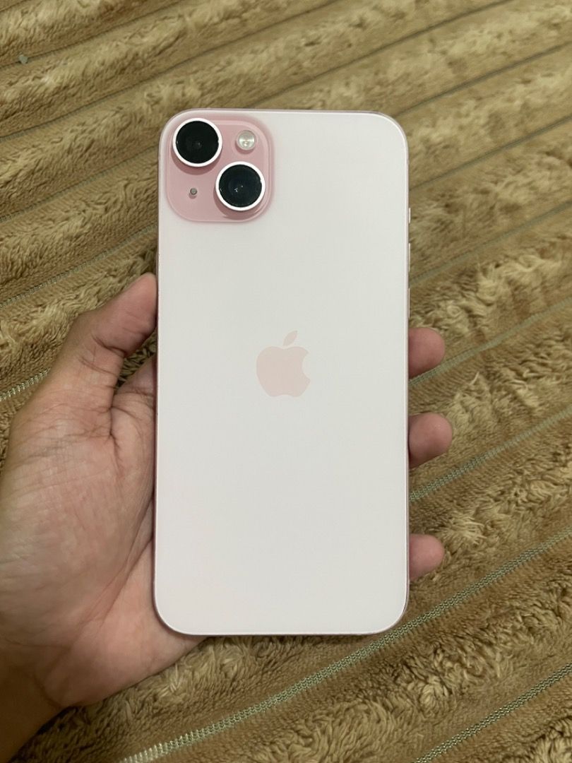 iphone 15Plus (Category: iPhone 15 Series) located in Caloocan City. Submitted by kylemichae26012 (Listing ID 1470999423, Image 1). Description: Iphone 15 Plus 128gb 26.5🏷️ NEGO -No sim restriction -Working face id / true tone -iOS Updated 27.0.1 -Unli reset -96BH / 175 Cycle count 🔋 -All parts original -No issue -Sobrang kinis pa Location📍 North caloocan open for meet up sm fairview.